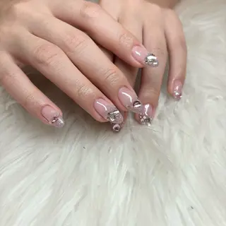 ネイル UnFLAIR KASUMIのネイルデザイン