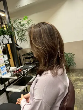 ロング カラー 菅野 涼 ARTS litaのヘアスタイル