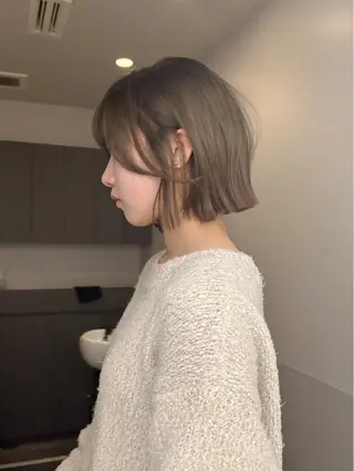 ショート カラー パーマ ヘアアレンジ メンズ 切りっぱなしヘアボブ ミディアムヘアRYOのヘアスタイル