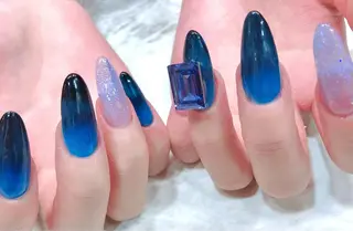 ネイル Spiky とうげ ふうかのネイルデザイン