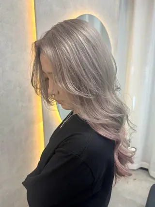 セミロング 垢抜け🪄透明感✨ ブリーチ特化のヘアスタイル