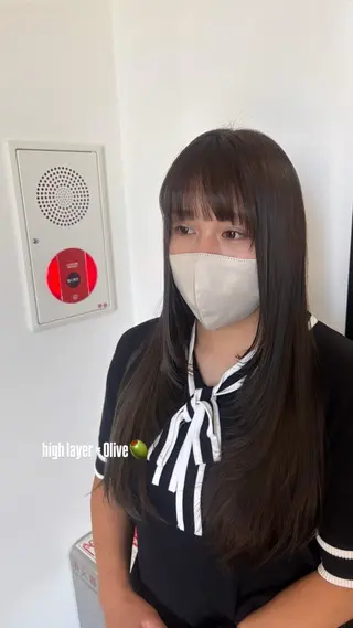 ロング -YUCCA- ワカナのヘアスタイル