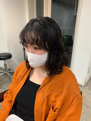 ミディアム パーマ 似合わせレイヤー カット/KANNAのヘアスタイル
