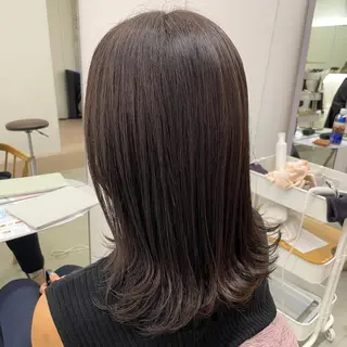 カラー 山下 悠月のヘアスタイル