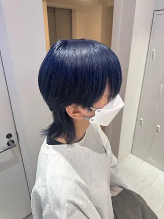 カラー Ami/艶カラー/ レイヤー/ハイトーンのヘアスタイル