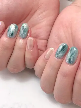 ネイル Bella 齋藤理奈のネイルデザイン