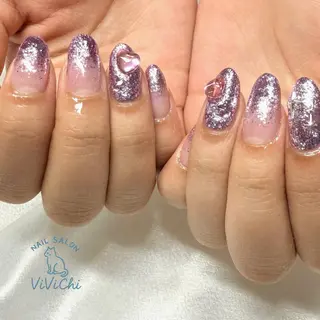 ネイル ViViChi 梨帆のネイルデザイン