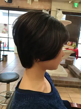 ショート ミディアム _WHITE高槻店 yusukeのヘアスタイル