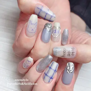 ミディアム ネイル 🐾enen style 🐾のネイルデザイン