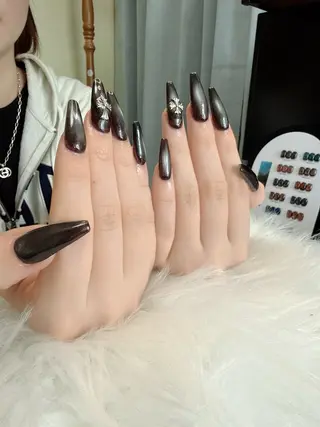 ネイル タナカ フォンのネイルデザイン