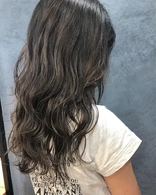 ロング カラー ヘアアレンジ メンズ キッズ ネイル マツエク・マツパ 透明感カラー🤎 ゆりのヘアスタイル