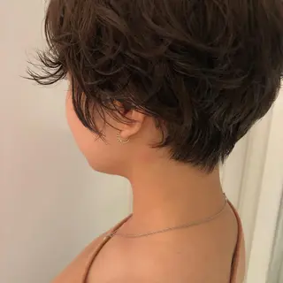 ショート ヤマモト マイのヘアスタイル