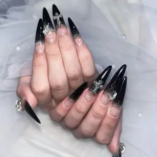 ネイル REVE南口 🌺yuina🌺のネイルデザイン