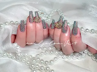 ネイル ✨Nailsalon Vi+✨のネイルデザイン