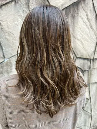 セミロング 魅力引き出しUP😉 ✂︎吉田尚矢✂︎のヘアスタイル