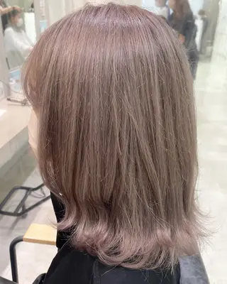 ミディアム カラー 髪質改善ストレート 🌈似合わせカットのヘアスタイル