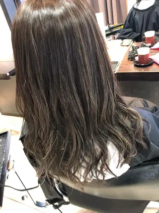 ミディアム カラー 手塚 亮汰のヘアスタイル