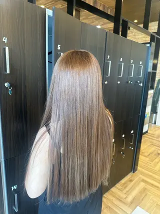 ロング arl 豊田店のヘアスタイル