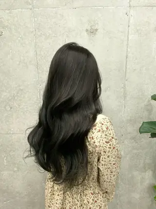 カラー MIRYI ricoのヘアスタイル