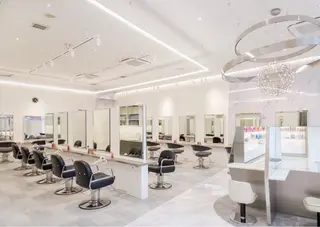 ParveMix🍀 藤原愛未のヘアスタイル