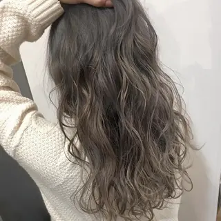 セミロング カラー パーマ ヘアアレンジ キッズ ブリーチカラー🔥 パーマ【佐々木凌平】のヘアスタイル