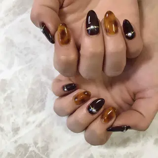 ネイル 𝐍𝐄𝐎 𝐉𝐔𝐑𝐈のネイルデザイン