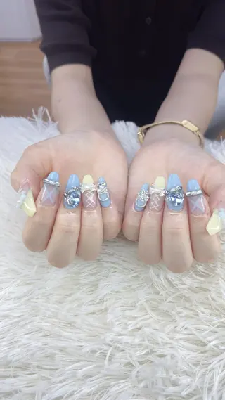 ネイル Rei _Nail 新宿のネイルデザイン