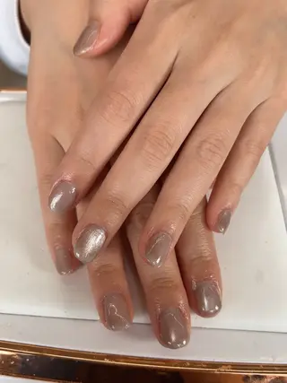 ネイル nail studio Ulu所属・漆崎 茜のネイルデザイン