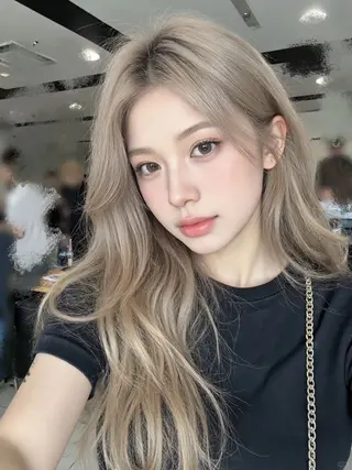 ロング 艶髪ハイトーンカラー 渋谷🎀ririkaのヘアスタイル