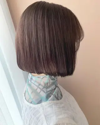 ショート カラー hub hair レイヤー/透明感のヘアスタイル