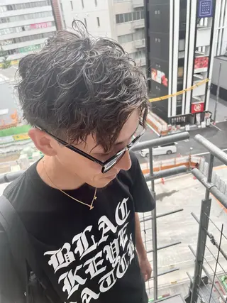 ショート メンズ 鵜飼 未玖のヘアスタイル