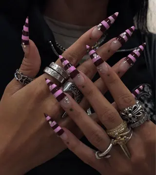 ネイル Luna Nailsのネイルデザイン