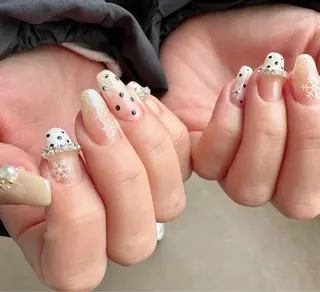 ネイル 新山 聖のネイルデザイン