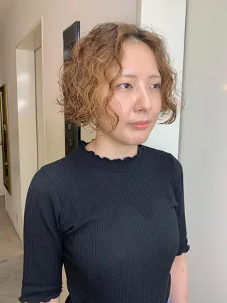 ショート パーマ 桃果 momokaのヘアスタイル
