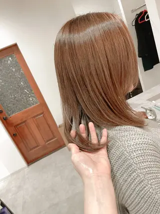 セミロング カラー パーマ やまこし 美裕樹のヘアスタイル