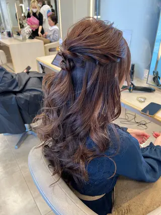 ロング ヘアアレンジ 盛れるレイヤーカット 得意🌹井上美沙のヘアスタイル