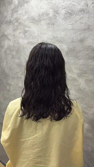 パーマ ルプラボウ/ 内藤ほのか/艶カラーのヘアスタイル