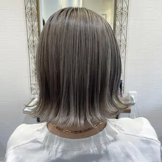 ミディアム カラー 皆巳 達郎のヘアスタイル