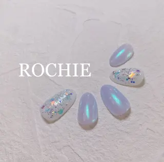 ネイル ROCHIE ロキエ(まなみ)のネイルデザイン