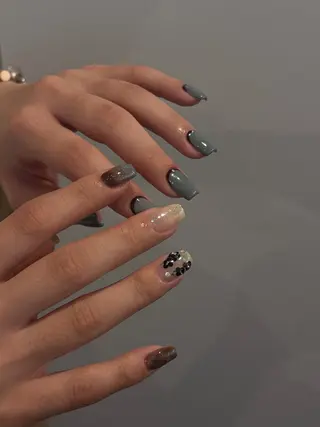 ミディアム Siita Yukiのネイルデザイン