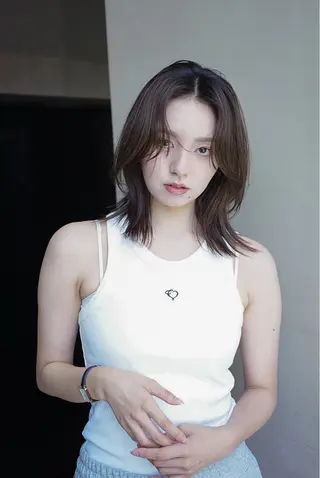 ミディアム カラー レイヤー/ショート 特化/銀座/シンヤのヘアスタイル