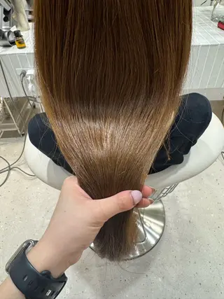 カラー 透明感カラー／ 縮毛矯正／まりなのヘアスタイル