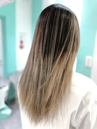 ロング 原 千景のヘアスタイル