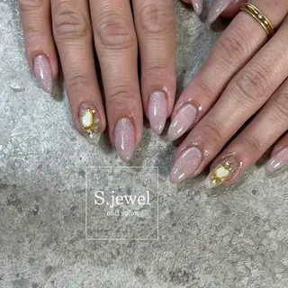 ネイル S. JEWELのネイルデザイン