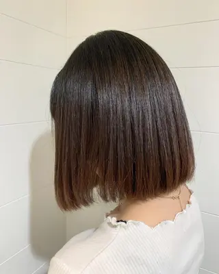ミディアム やざき ちかのヘアスタイル