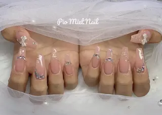 セミロング Pio Mielのネイルデザイン