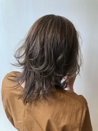 ミディアム カラー ヘアアレンジ 川本 あゆのヘアスタイル