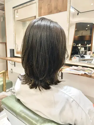 ミディアム カラー rinrin 天文館のヘアスタイル