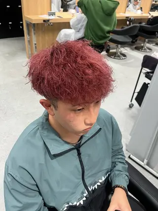 ショート カラー メンズ特化⚡️パーマ テッタのヘアスタイル
