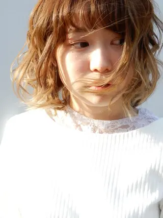 セミロング カラー 中江 柊のヘアスタイル